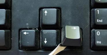 Как снимать кнопки с клавиатуры компьютера и ноутбука?